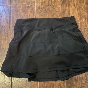 Women’s Lululemon skirt, extra long